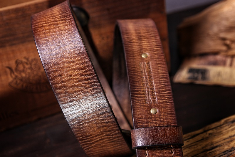 Подарочная упаковка Ремень из кожи буйвола - Military