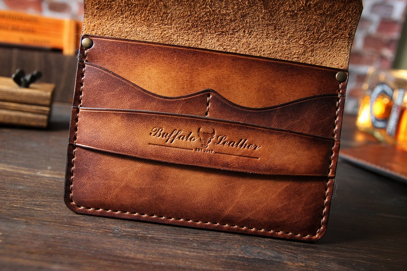 Холдер для автодокументов Casper в оттенке"табак" Холдер для автодокументов Casper в оттенке"табак"