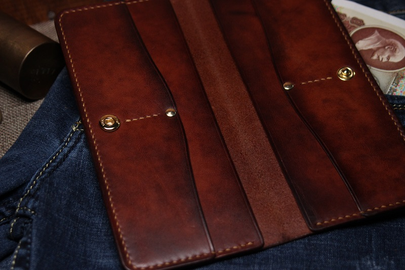 Corolla - клатч из натуральной кожи Corolla - клатч из натуральной кожи