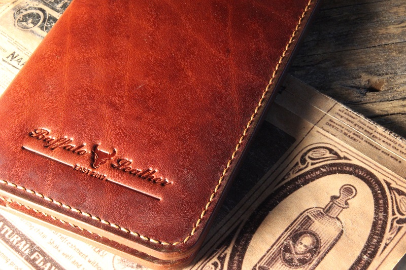 Classik - Клатч из натуральной кожи Classik - Клатч из натуральной кожи