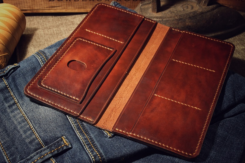 Miller - Клатч из кожи