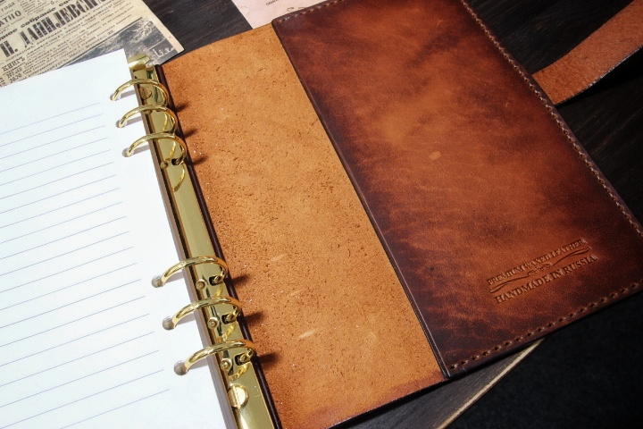 Ежедневник из натуральной кожи А5 Ежедневник из натуральной кожи А5