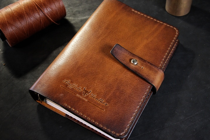 Ежедневник из натуральной кожи А5 Ежедневник из натуральной кожи А5