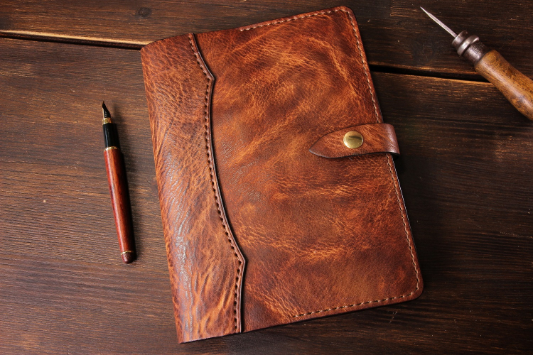 Подарочный ежедневник из кожи Подарочный ежедневник из кожи