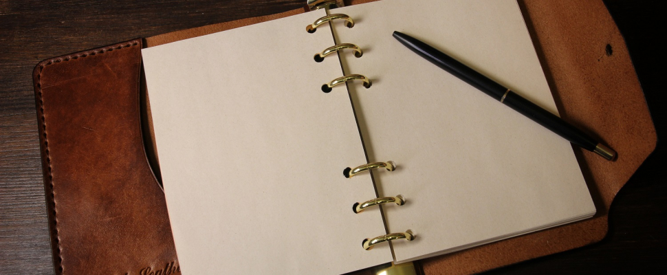 Персонализация для товара Кожаный ежедневник на кольцах А5