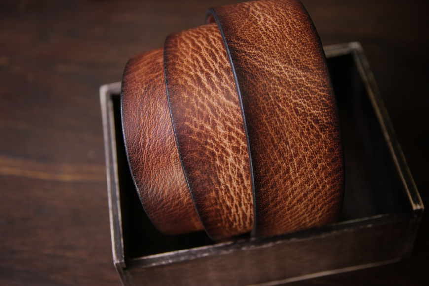 Кожаный ремень в оттенке табак - без фурнитуры Кожаный ремень в оттенке табак - без фурнитуры