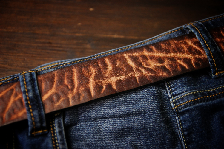 Мужской ремень из кожи буйвола гранж - без фурнитуры Мужской ремень из кожи буйвола гранж - без фурнитуры