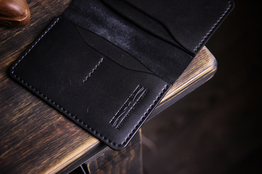 Обложка для документов Liberty Black